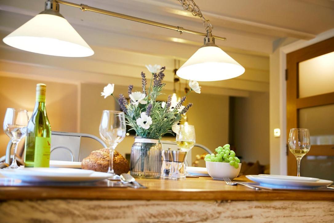 Glasswing Stays The Nest Whitby Extérieur photo