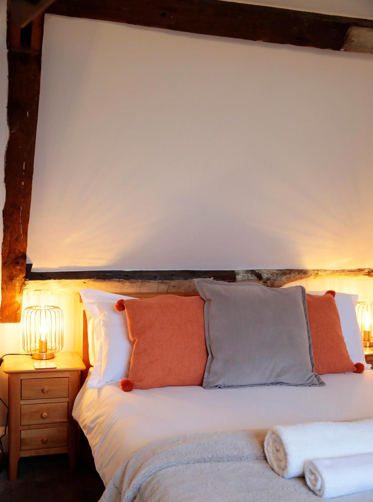 Glasswing Stays The Nest Whitby Extérieur photo